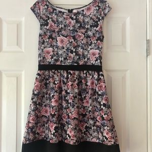 xhiliration floral pattern dress